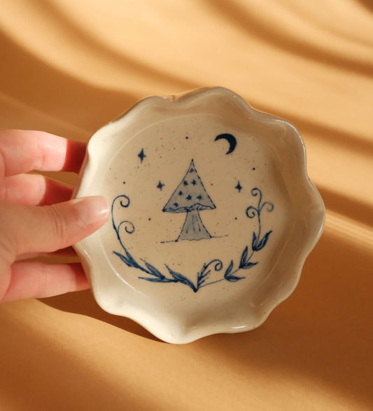 Whimsy Mushroom Trinket Dish 2